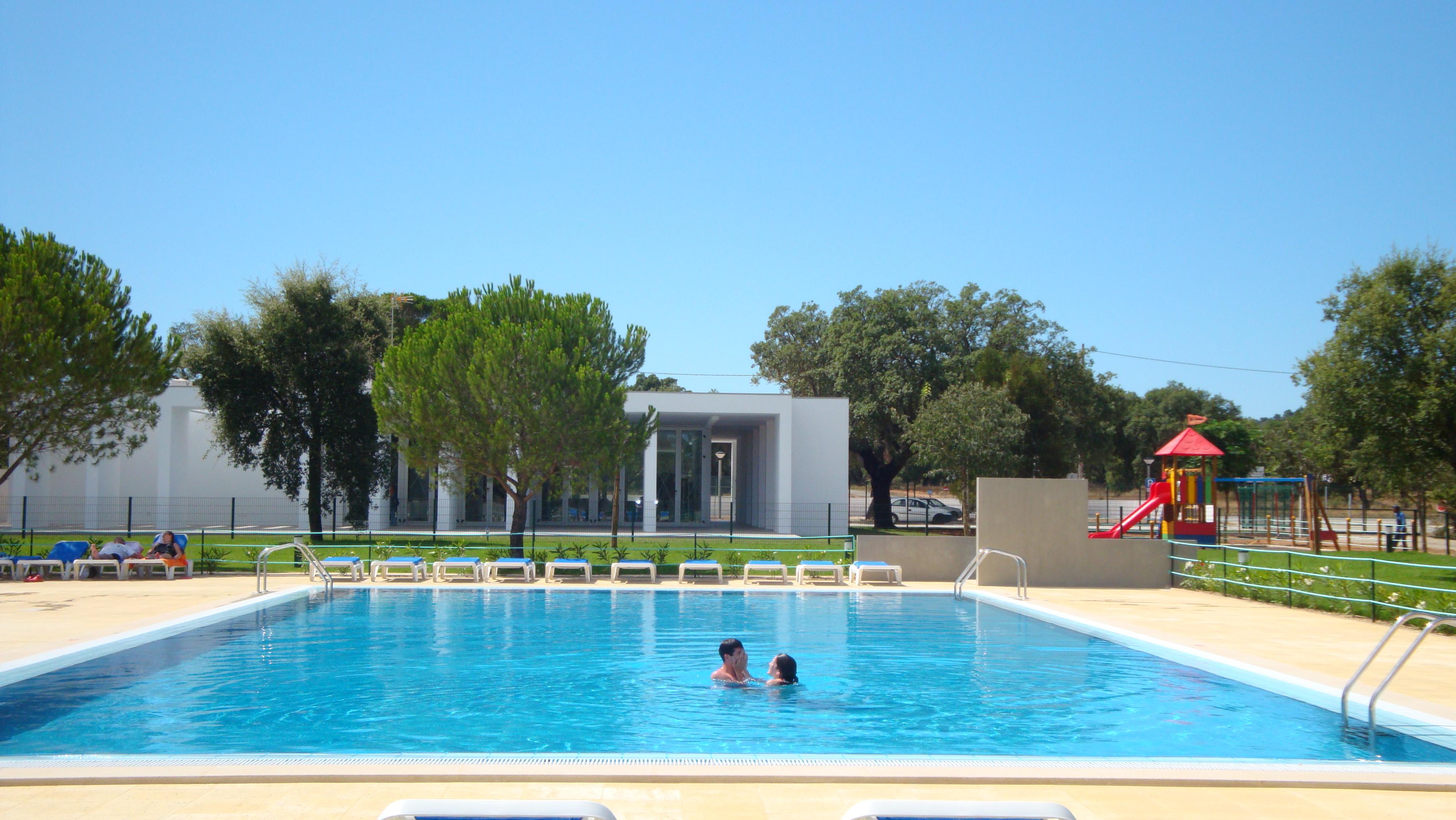 Hotel Parque De Campismo Orbitur Montargil Extérieur photo