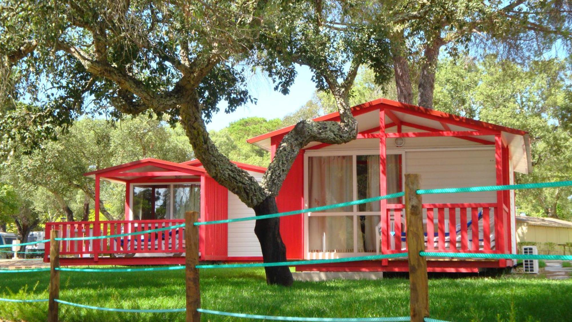 Hotel Parque De Campismo Orbitur Montargil Extérieur photo