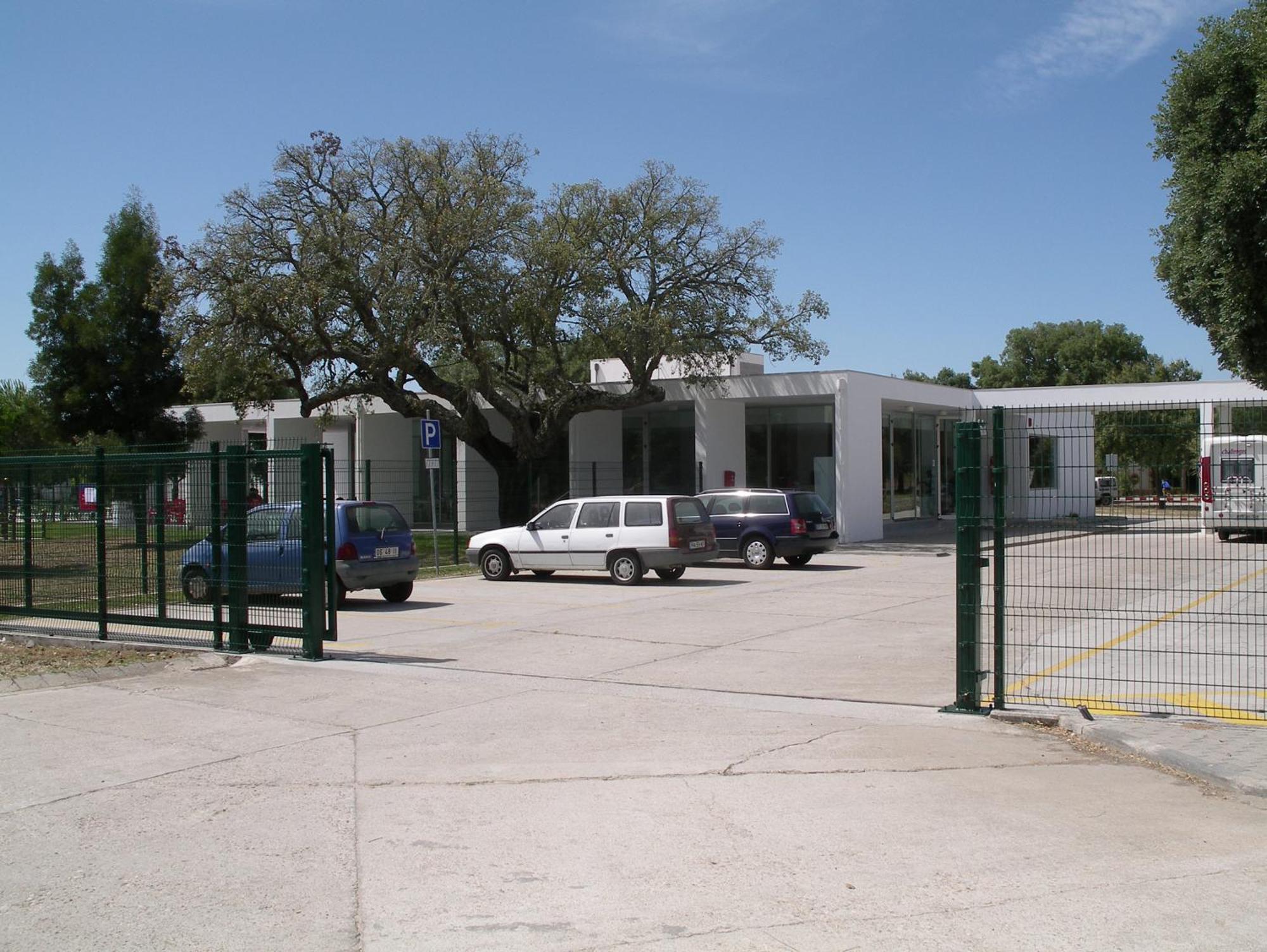 Hotel Parque De Campismo Orbitur Montargil Extérieur photo