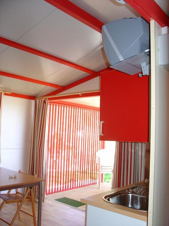 Hotel Parque De Campismo Orbitur Montargil Extérieur photo